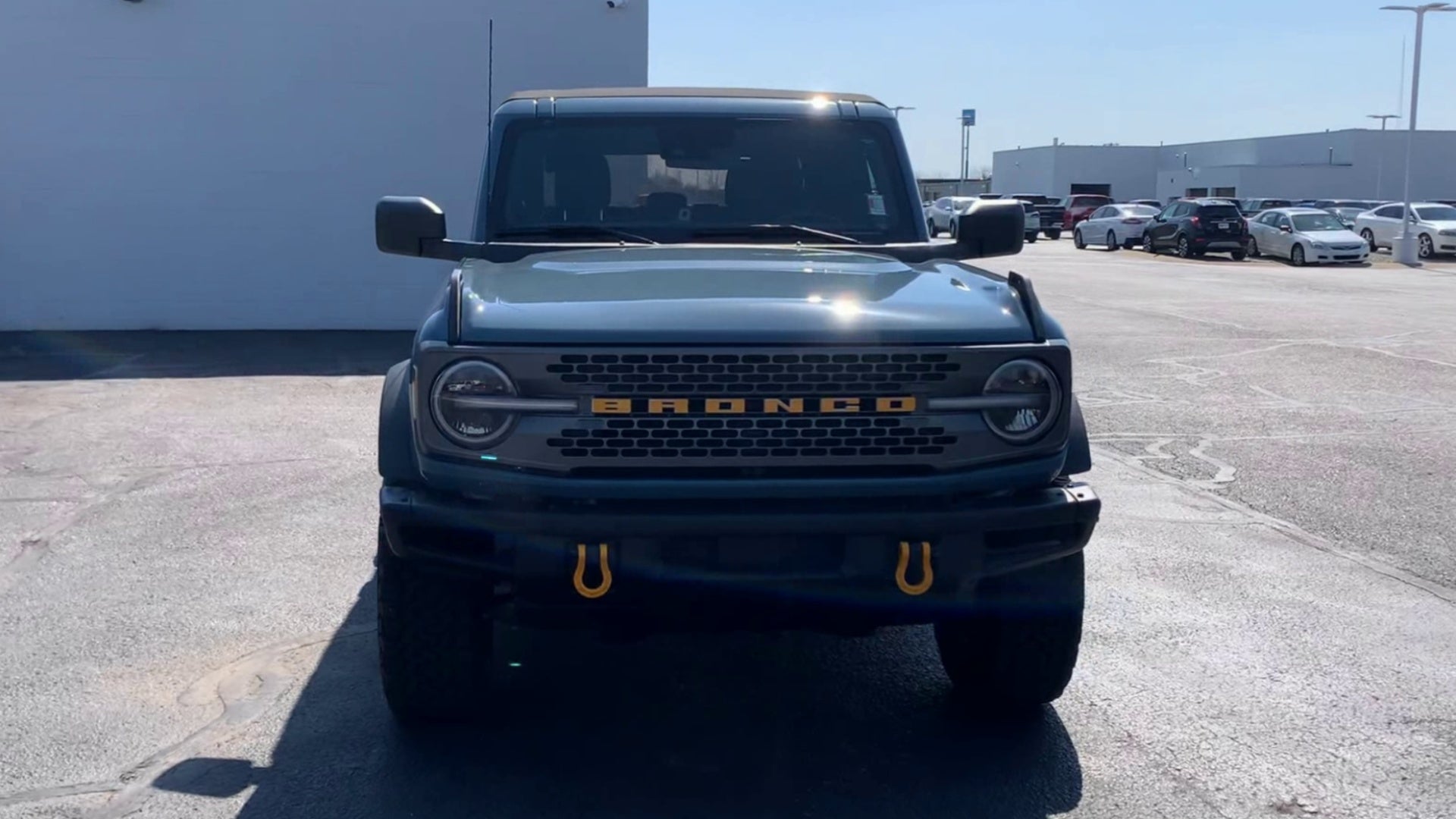 2021 FORD TRUCK BRONCO Base
